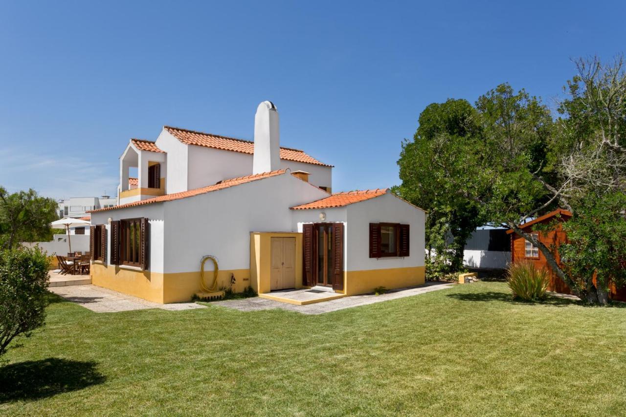 Joivy 3-Br Cottage With Terrace And Garden In Colares Sintra Eksteriør bilde