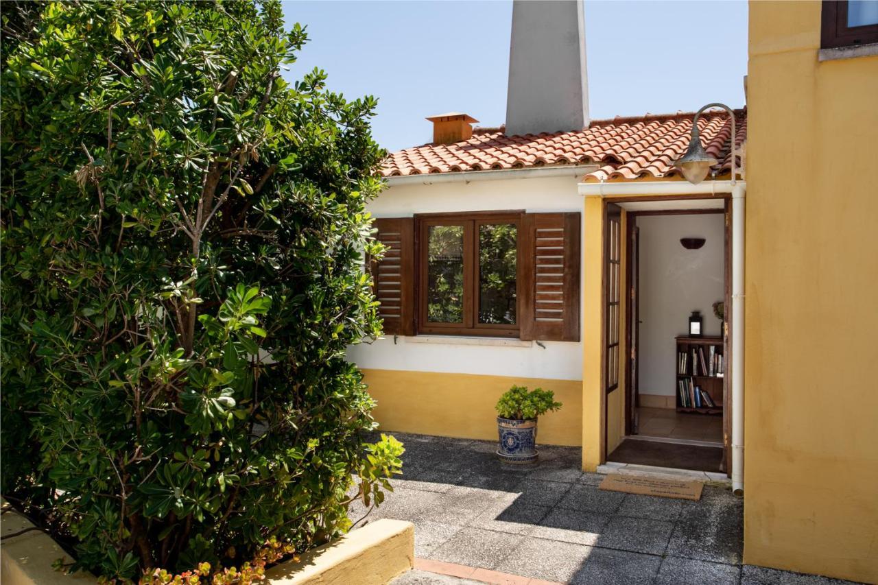 Joivy 3-Br Cottage With Terrace And Garden In Colares Sintra Eksteriør bilde