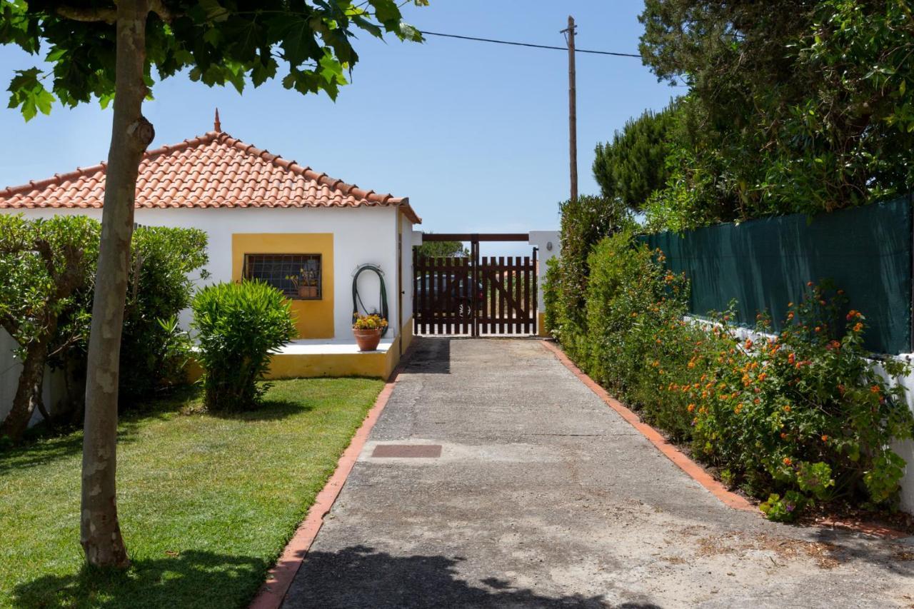 Joivy 3-Br Cottage With Terrace And Garden In Colares Sintra Eksteriør bilde