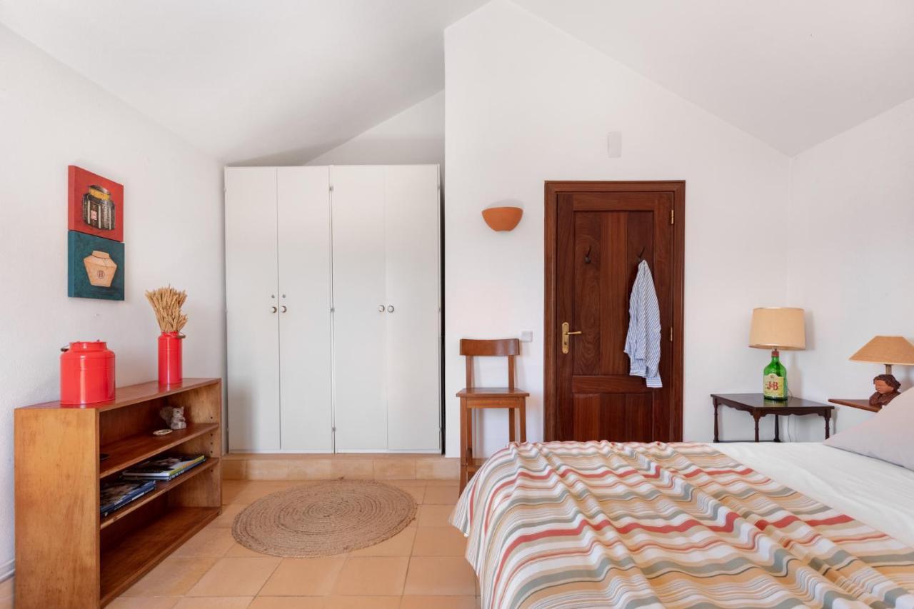 Joivy 3-Br Cottage With Terrace And Garden In Colares Sintra Eksteriør bilde