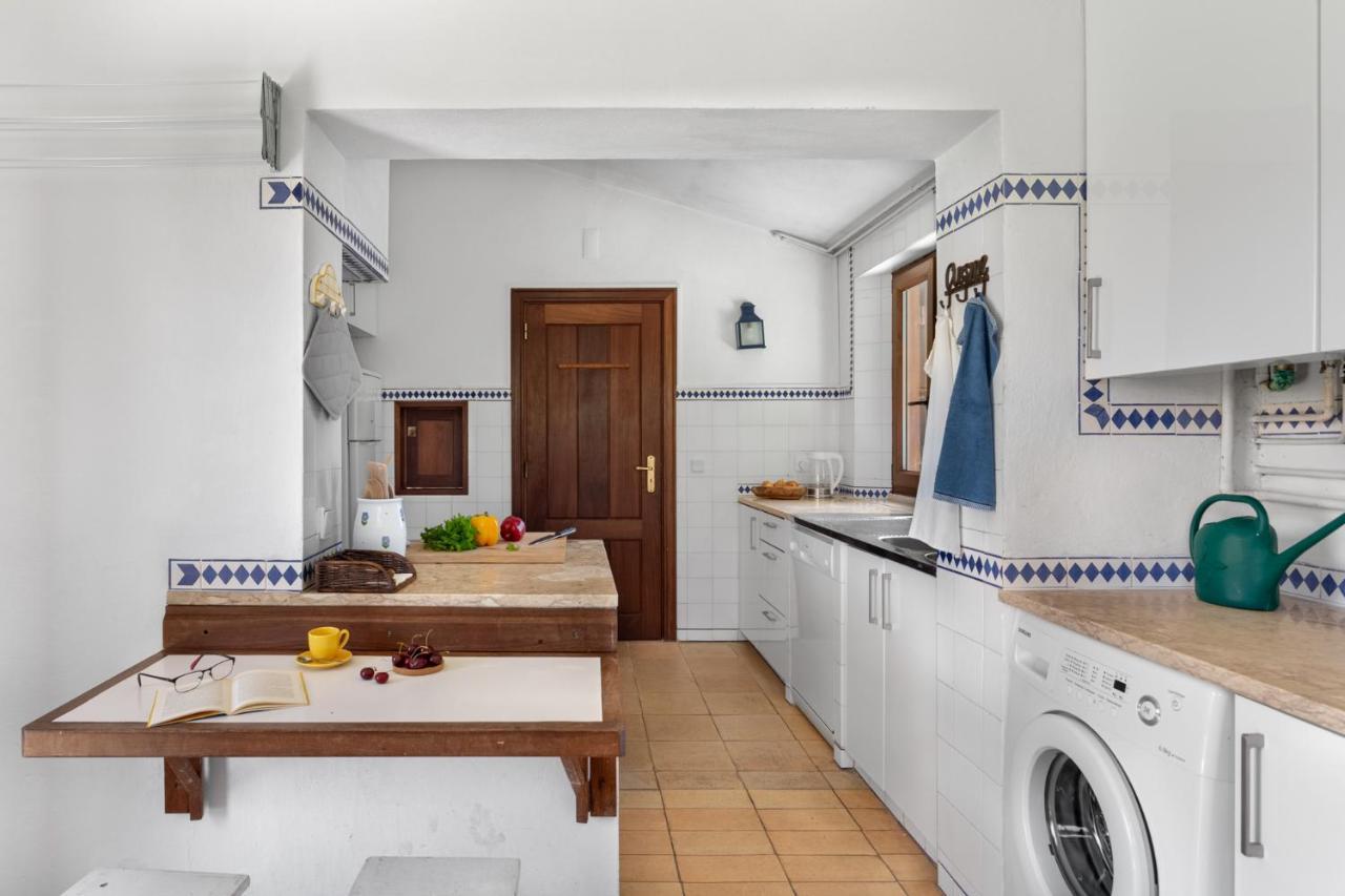 Joivy 3-Br Cottage With Terrace And Garden In Colares Sintra Eksteriør bilde